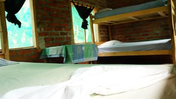 Langsir/tirai gelap terus, seterika/papan seterika, Wi-fi percuma