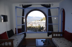 Televisión plasma 24 pulgadas con canales de televisión vía satélite