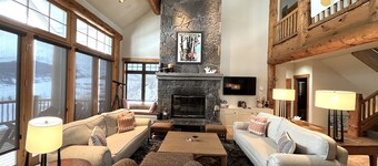 Overlook - Stunning Home on Mt. Crested Butte w/ Hot Tub and Gorgeous Views!