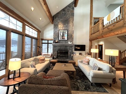 Overlook - Stunning Home on Mt. Crested Butte w/ Hot Tub and Gorgeous Views!
