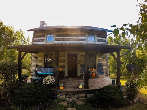 Rustic, comfortable, secluded, hand hewn, turn of the century log cabin