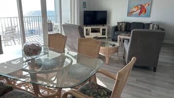 Smart TV, DVD player, books