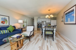 Interior -  Are you  ready for a luxury   5-floor penthouse 60 ft from water, 207 reviews (Longboat Key)