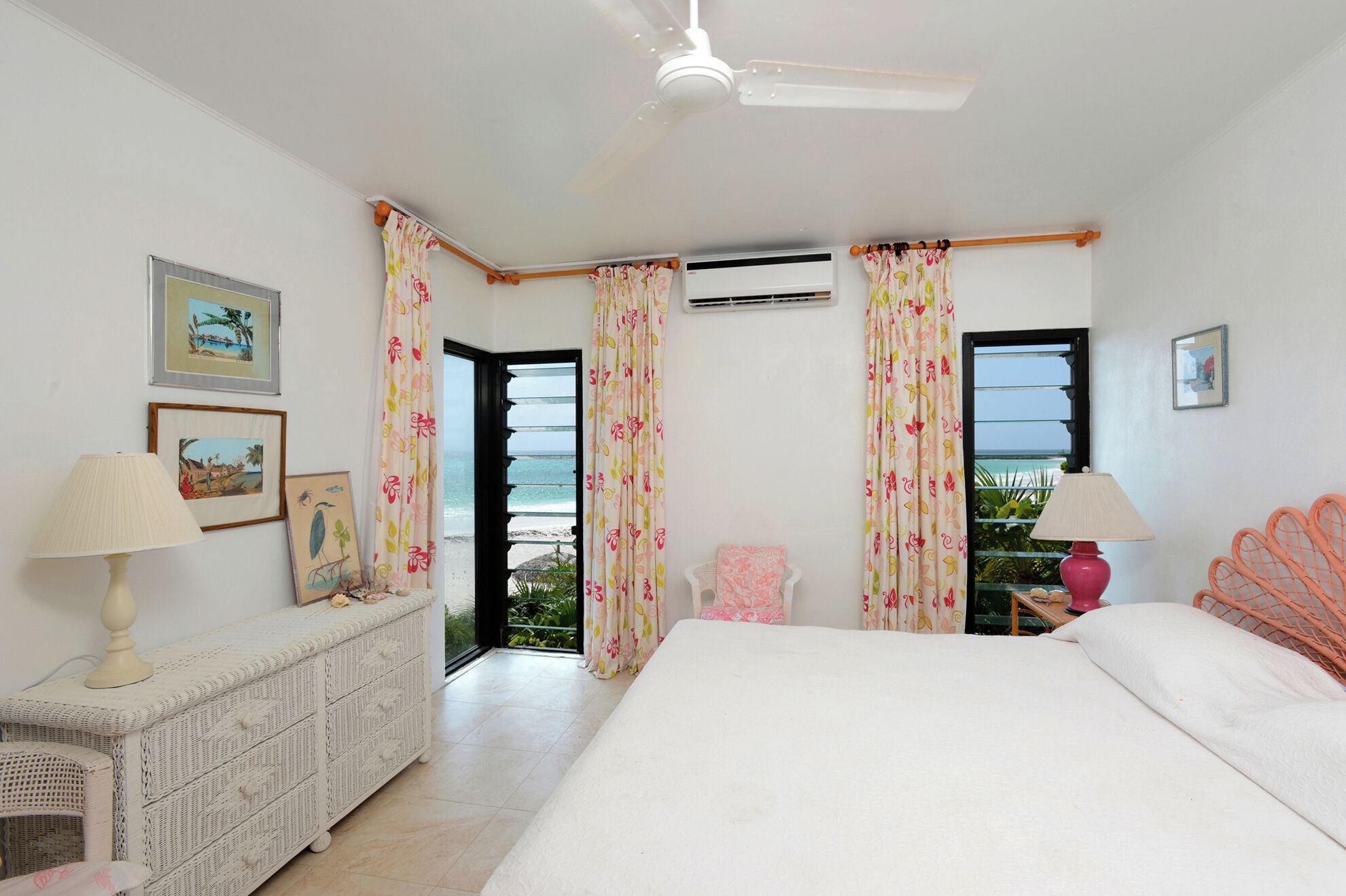 5 عدّة غرف نوم ومكواة/لوح كي وواي فاي مجانًا وملاءات أسرّة