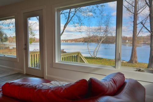 Escape to Lakefront Leisure—Hudson, Berkshires, Amazing Views!!!