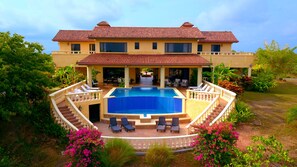 Exterior - El Regalo Resort (Boca Chica)