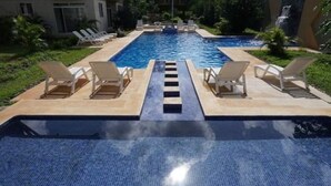 Outdoor pool - La Meridiana - Luxury Condos (Tamarindo)