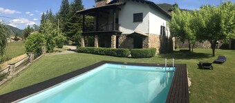 Rural house (rental) Can Toni Rural for 9 people