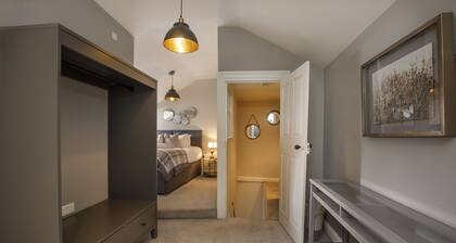 Fishergate Town House - sleeps 6 guests in 3 bedrooms