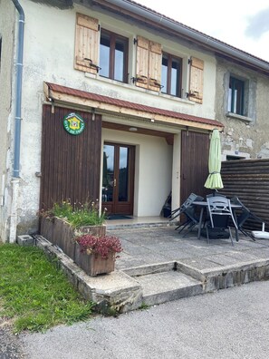 Exterior detail