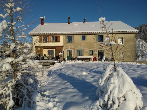 gite de France dans ancienne ferme parc du haut-jura