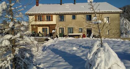 gite de France dans ancienne ferme parc du haut-jura