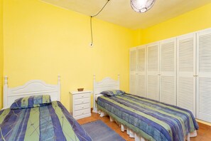 2 Schlafzimmer, Reisekinderbett, Internetzugang