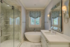 Bathtub - STUNNING, Updated 2nd Row Ocean Sea Pines Home with all of the Luxuries (Hilton Head Island)