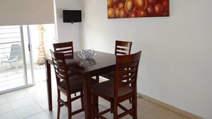 Dining - Entire House Private Community Excellent Location! (Joyas de Anahuac)