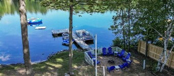 High Lake Hideaway: 5BR Retreat, Tramp, Winter Fun
