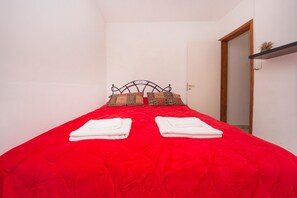 Room - Dean Funes Flat C48 (Cordoba)