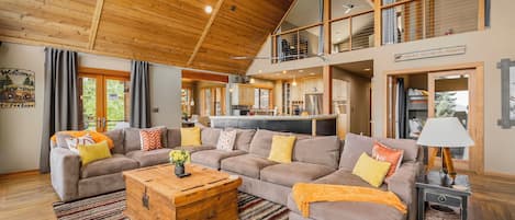 Smart TV, fireplace, video games