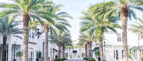 Piscina all'aperto, una piscina riscaldata
