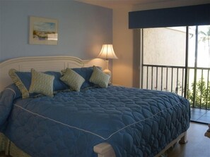 3 bedrooms, desk, iron/ironing board, WiFi