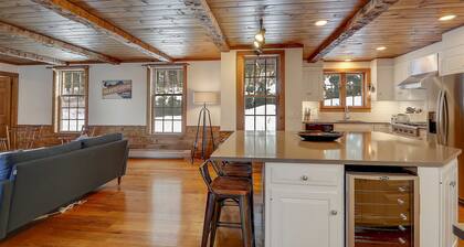 Hemmottele viihtyisän takan viereen ja nauti tilaa koko perheelle