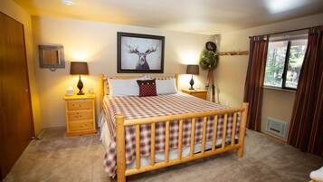 3 bedrooms, iron/ironing board, free WiFi, bed sheets