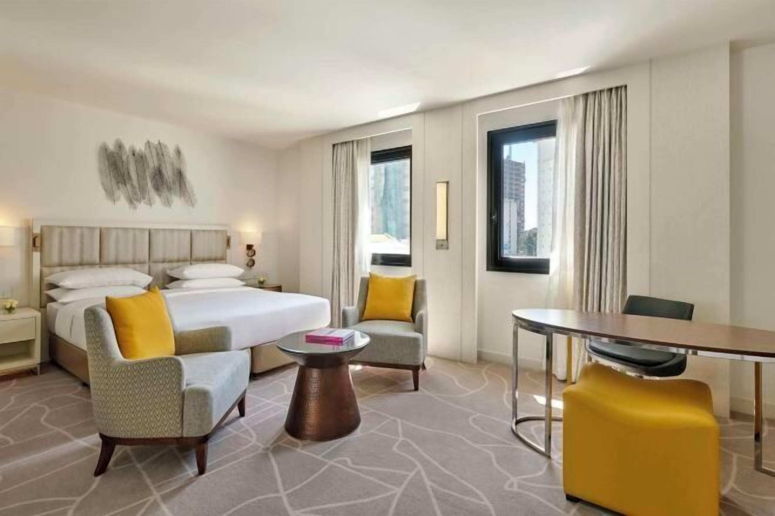 ملاءات للفراش لا تسبب الحساسية وعناصر مجانية داخل الميني بار