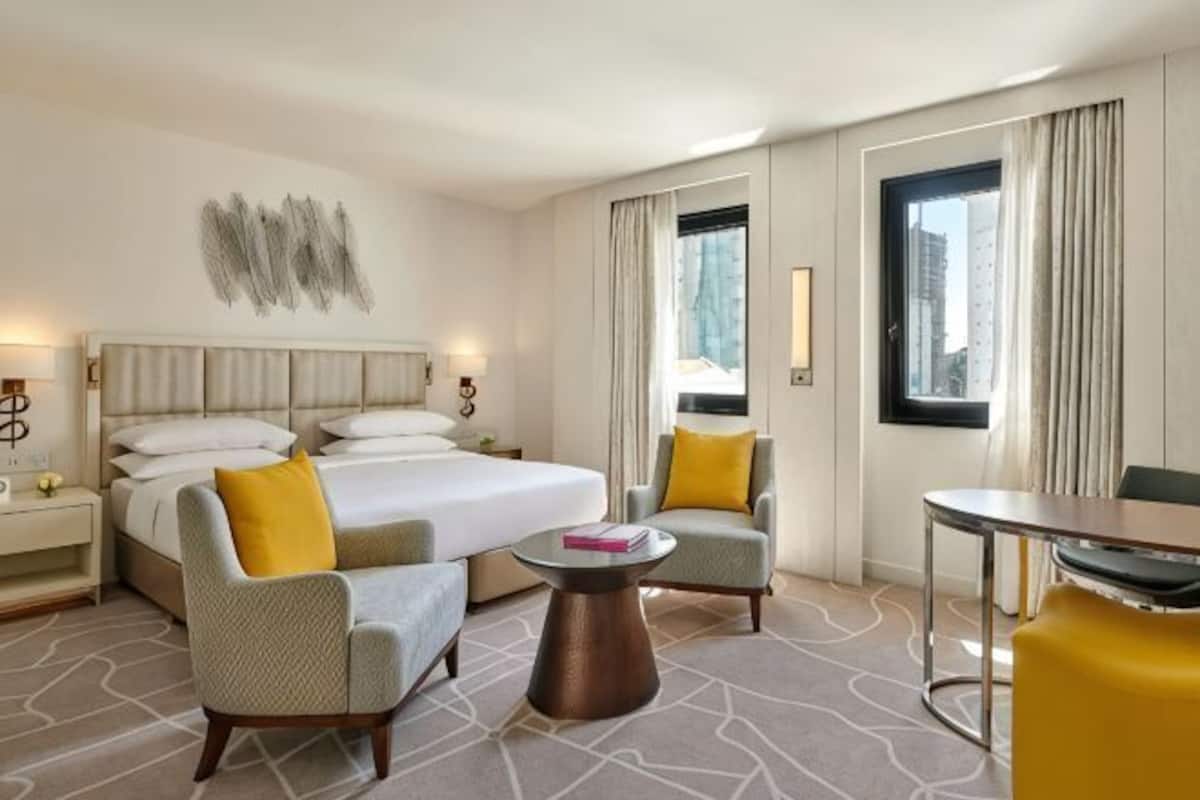 Hypo-allergenic bedding, free minibar, in-room safe, desk