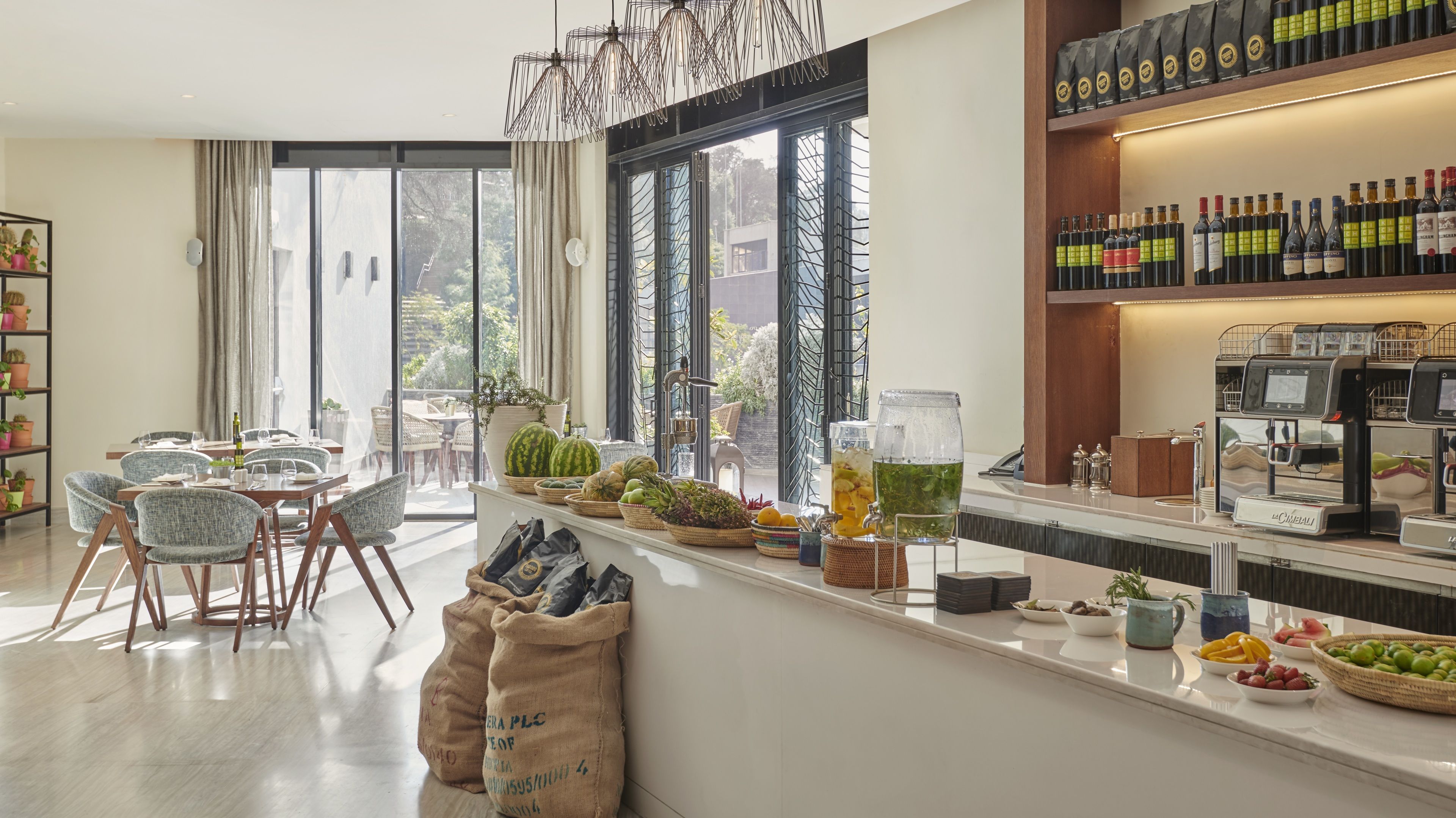 2 restaurants, breakfast, lunch, dinner served; middle eastern cuisine