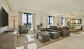 Hypo-allergenic bedding, free minibar, in-room safe, desk - Hyatt Regency Addis Ababa (Addis Ababa)