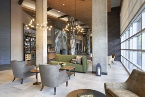 Lobby - Archer Hotel Seattle/Redmond (Redmond)