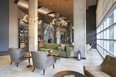 Lobby. Archer Hotel Seattle/Redmond