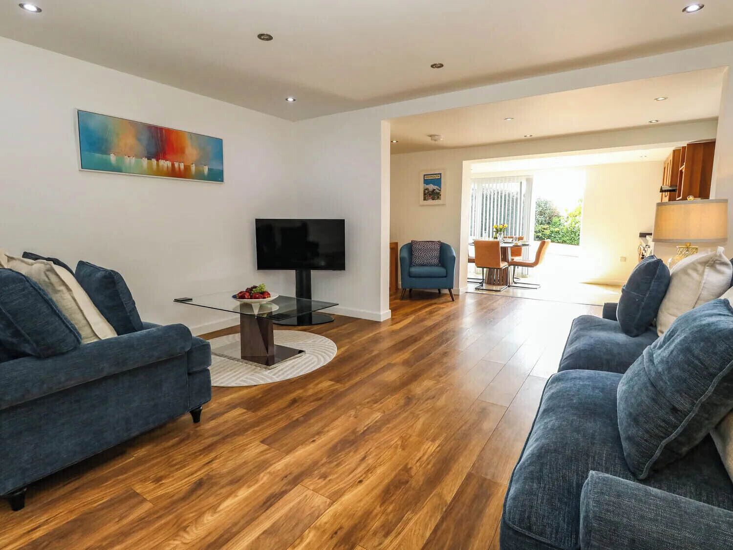 Tides Corner, Pet Friendly, Country Holiday Cottage In Bowleaze - Weymouth, UK
