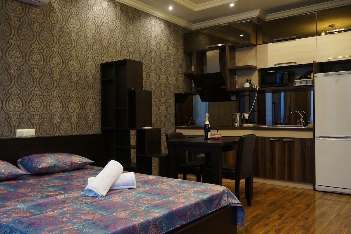 Apartamento luxo | Roupas de cama premium, camas Select Comfort, cortinas blackout