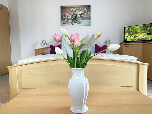 1 habitación, acceso a internet y ropa de cama 