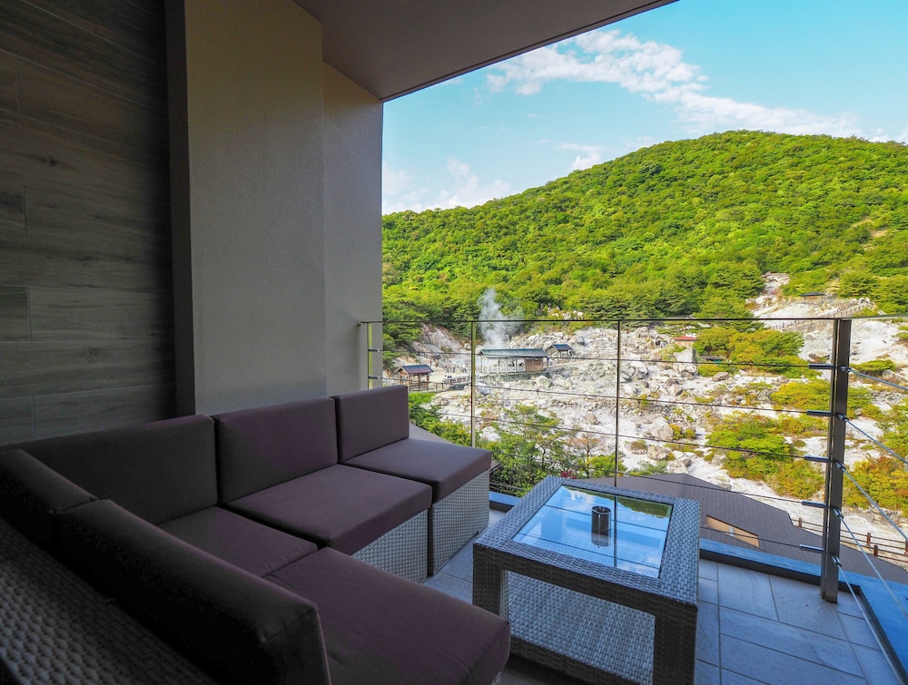 Kyushu Hotel by null