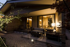 Svit Deluxe - terrass - annex (B, 1F, Open Air Bath) | Terrass/Patio