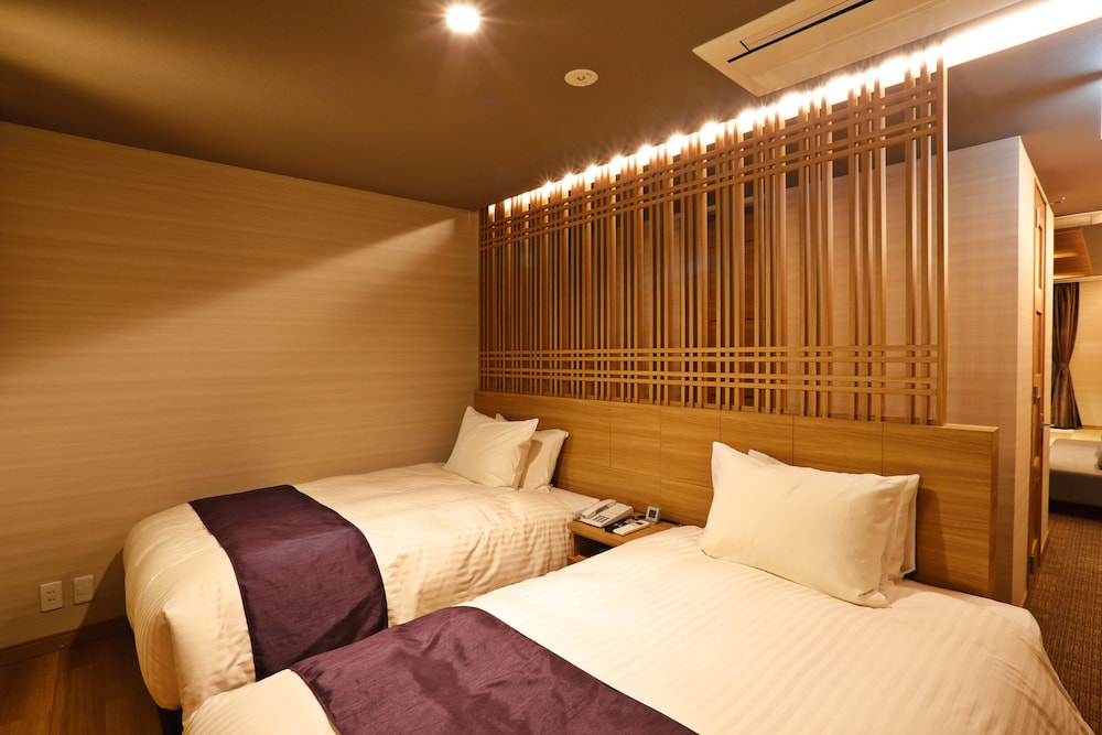 Kyushu Hotel by null