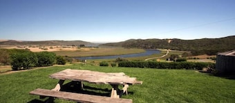 Apostles Camping Park & Cabins