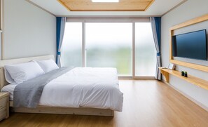 Työpöytä, ilmainen Wi-Fi