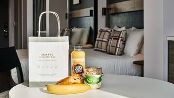 Colazione continentale, servita tutte le mattine (9 GBP a persona)