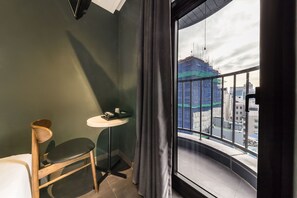 Individually decorated, individually furnished, blackout drapes - Hotel Hertz (Seoul)