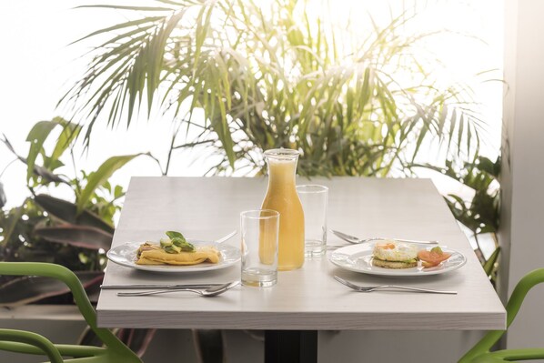 Desayuno continental incluido todos los días