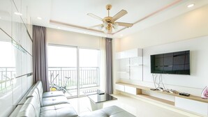 Living area - Henry Apartment Sunrise City (Ho Chi Minh City)
