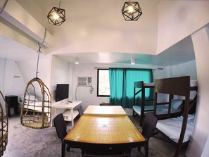 Gemeinsamer Schlafsaal, Gemischter Schlafsaal (9 Bed) | Kostenloses WLAN, Bettwäsche