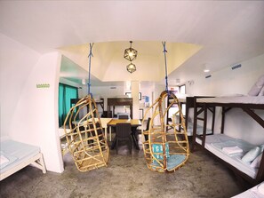 Gemeinsamer Schlafsaal, Gemischter Schlafsaal (9 Bed) | Kostenloses WLAN, Bettwäsche
