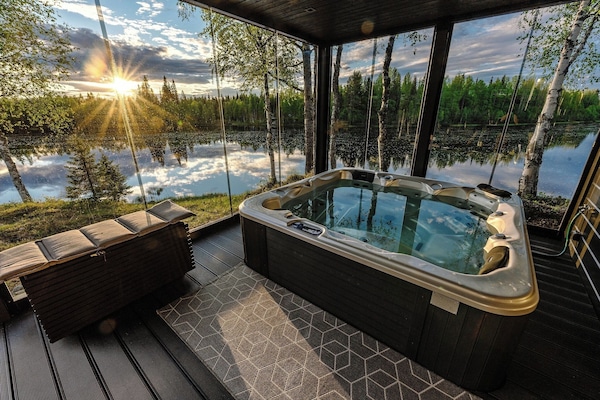 Bain à remous extérieur