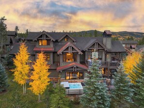 Exterior - Monarch at Shock Hill: Elegant Home w/ Hot Tub, Firepit, Oxygen, Near Gondola (Breckenridge)