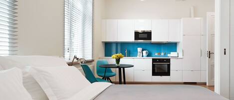 2 dormitorios, tabla de planchar con plancha, wifi y ropa de cama