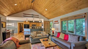 TV, fireplace, DVD player